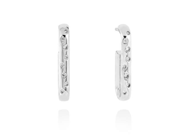 Pendientes de criolla cuadrada en plata  y circonitas de Marina Garcia Joyas en plata Pendientes de plata de primera ley (925) con baño de rodio y circonita blanca. (tamaño: 2,6 cm.)