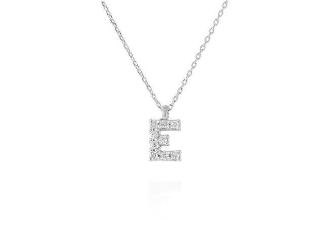 Necklace in 18kt. Gold and diamonds de Marina Garcia Joyas en plata Necklace in rodhium plated 18kt white gold with 9 diamonds carat total weight 0.07 (Color: Top Wesselton (G) Clarity: SI). Height of letter: 6 mm. Adjustable gold chain in 40-42 cm.