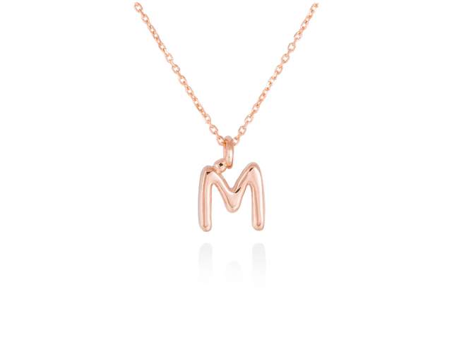 Colgante letra M en oro rosa 18kt de Marina Garcia Joyas en plata Gargantilla de Oro rosa de 18 Kt. (largo: 40-42 cm.) (Altura de letra: 7 mm.)