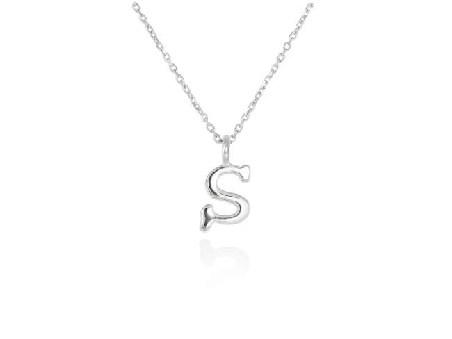 Necklace in 18kt. Gold de Marina Garcia Joyas en plata Necklace in rodhium plated 18kt white gold (length: 40-42 cm.) (Letter height: 7 mm.)