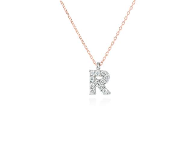 Necklace in 18kt. Gold and diamonds de Marina Garcia Joyas en plata Necklace in rose and white 18kt gold with 11 diamonds carat total weight 0.09 (Color: Top Wesselton (G) Clarity: SI). Height of letter: 6 mm. Adjustable gold chain in 42-45 cm.