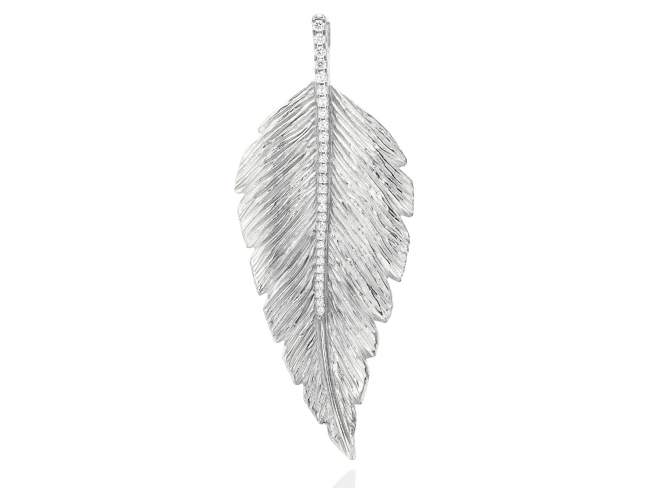 Pendant LEAF   de Marina Garcia Joyas en plata Pendant in rhodium plated 925 sterling silver and white cubic zirconia.(length: 8,6 cm.)  (Chain is not included)