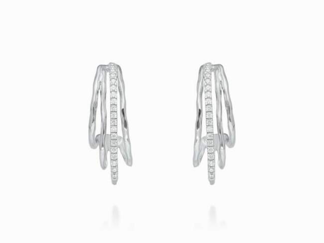 Earrings Flow piedras  in silver de Marina Garcia Joyas en plata Earrings in rhodium plated 925 sterling silver and white cubic zirconia. (size: 33 x 12 mm)