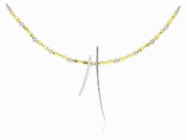 Necklace Flow  in silver de Marina Garcia Joyas en plata Necklace in 18kt yellow gold and rhodium plated 925 sterling silver and white cubic zirconia. (Length of necklace: 40+3 cm. Tamaño del colgante: 5 cm.)