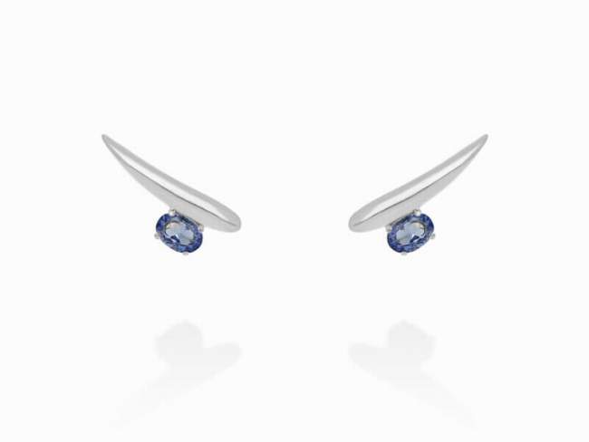 Climber Earring Galaxy blue in silver de Marina Garcia Joyas en plata Earrings in rhodium plated 925 sterling silver with synthetic stone in 