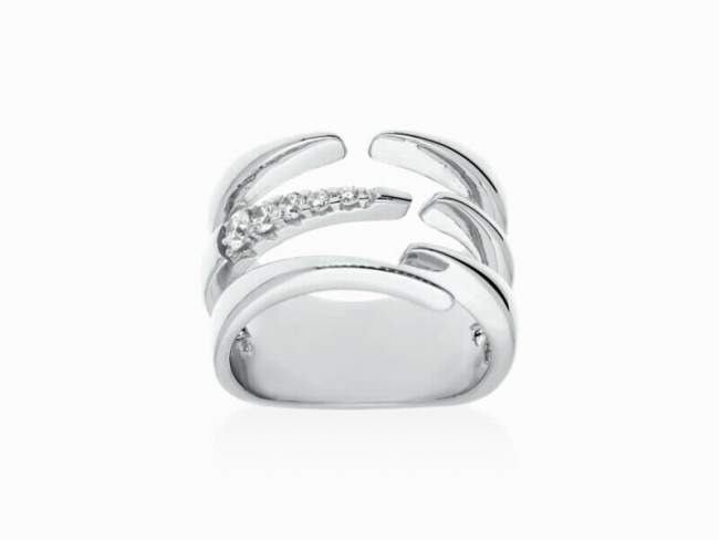 Ring Spine  in silver de Marina Garcia Joyas en plata Ring in rhodium plated 925 sterling silver and white cubic zirconia.  