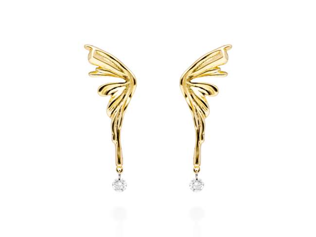 Earrings   in 18kt yellow Gold and diamonds de Marina Garcia Joyas en plata Earrings in 18kt yellow gold with 2 diamonds carat total weight 0.14 with a laser drill on bezel facet. (size: 26 x 8 mm.)