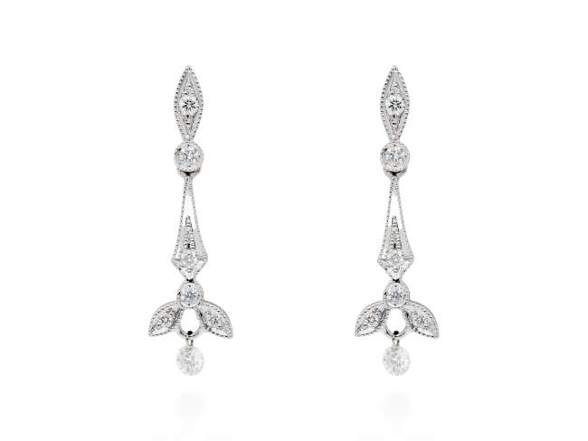 Earrings   in 18kt white Gold and diamonds de Marina Garcia Joyas en plata Earrings in rodhium plated 18kt white gold with 2 diamonds carat total weight 0.20 with a laser drill on bezel facet and 12 diamonds carat total weight 0.18 (Color: Top Wesselton (G) Clarity: SI). (size: 2,8 cm.)